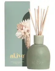 [al.ive body] Blackcurrant & Caribbean Wood Soy Diffuser