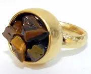 Vtg Unique Hammered Yellow Gold Ring Set With Brown Tiger Eye Stones Size 6.5