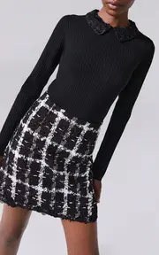 [Carolina Herrera] Embroidered-Collar Knit Wool Top