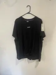 New DkNY Donna Karan Top Women’s Size xxl Black Knot On Front Cotton Stretchy