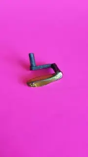SINGER 131134 LOOPER FOR SEWING MACHINES (NOS) -FREE SHIPPING-
