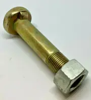 828217M1 Rim Bolt and Nut 5/8" for MF