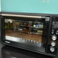在飛比找蝦皮購物優惠-山崎55L微電腦電子控溫不鏽鋼全能電烤箱（二手）