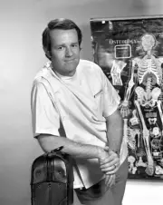 Mike Farrell on The Interns TV Show 1970 Historic Old Photo 2