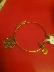 Alex And Ani Snowflake Charm Bracelet Retired NWT