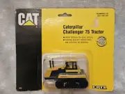ERTL 1/64 Scale Caterpillar Challenger 75 Tractor Diecast 1992