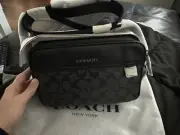 Coach Graham Crossbody In Signature Canvas charcoal / black