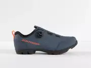 Shoe Bontrager Evoke 40 Navy/Radioactive Orange ? Trailblazing comfort, bold sty
