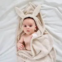 在飛比找momo購物網優惠-【Maylily】波蘭 竹纖兔兔連帽浴巾 多色可選(彌月禮 
