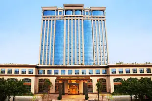 東莞華通城大酒店Wahtong Cheng Hotel