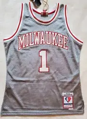 1971 Oscar Robertson Milwaukee Bucks Mitchell & Ness 75th Anniv Jersey Sz M Sewn