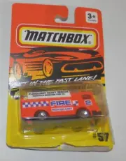 Matchbox Get in the Fast Lane #57 Fire Rescue Unit 2 Auxiliary Truck #01757 NOS