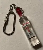 Miniature Realistic Beefeater Gin Bottle Key Ring Novelty Screw Ring 2-1/4” NEW