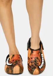 [Pleasures] x Crocs Camo Dylan Clogs