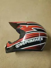 S&M Bikes Knucklebone Special Edition Holeshot Red Black Fullface BMX Helmet XS
