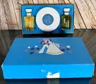 Vtg EARLY AMERICAN OLD SPICE Ladies Gift Set Powder/Toilet Water/Bubble Bath