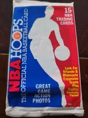 1989-90 NBA HOOPS WAX SEALED PACK Isaiah Thomas All Star On Front Detroit Piston