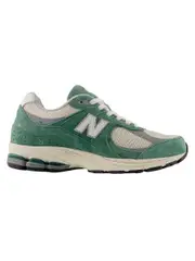 New Balance | 2002R Sneaker in Green Dark Juniper with Linen | The UNDONE