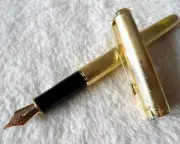 Perfect Golden Star Parker Sonnet Series Fountain Pens Fine (F) Nib No Box