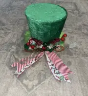 NWOT The Grinch Christmas Tree Topper Top Hat Green