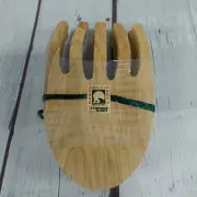 NIP-Arctic Hardwood Grizzies Bear Claws Salad And Pasta Hands, Alaskan made