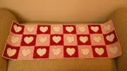 Valentine's Day 13" X 36" Beaded Red & Pink With White Hearts Table Runner New