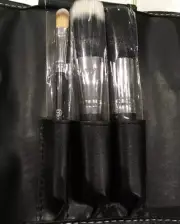 Bh Cosmetics Face Essential To Go 3 Piece Brush Set New
