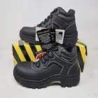 Wmns Skechers Burgin Coralrow Composite Toe Black Leather Work Boot / 77288 BLK