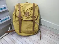 在飛比找Yahoo!奇摩拍賣優惠-Fjallraven-Rucksack No.21 背包S 