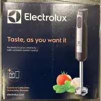 在飛比找蝦皮購物優惠-Electrolux 手持式攪拌棒