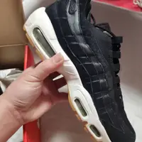 在飛比找蝦皮購物優惠-Nike Air Max 95 Premium 氣墊 慢跑鞋