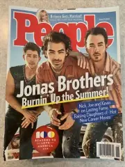 People Magazine June 27th 2022 Jonas Brothers