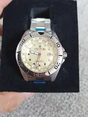 Brand NEW men's watch Croton Diver CA301298.BRAND NEW with BOX and Manual.