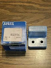 NEW OEM MARINE VOLVO PENTA 832934-4 ZINC ELECTRODE ANODE OUTDRIVE STERN BOAT KIT