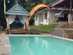 甘龐峇里沙拉笛加別墅Villa Kampoeng Bali Salatiga