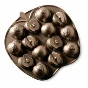 Nordic Ware 91448 Apple Slice Cakelet Pan