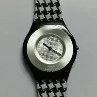 在飛比找蝦皮購物優惠-Swatch 手錶 SKIN 白色 黑色 日本直送 二手