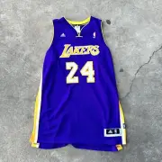 Kobe Bryant Los Angeles Lakers NBA Jersey Men’s Large *BRAND NEW*