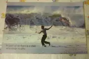 1980 VINTAGE NOS ARGUS POSTER 21" X 14" BOY FLYING KITE OCEAN MOTIVATIONAL