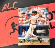 Chipper Jones Autographed 8x10 Photo