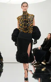 [ALAÏA] Leopard Printed Jacquard Knit Top