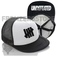 在飛比找蝦皮購物優惠-UNDEFEATED 全新網眼 Snapback 帽子扁平卡