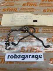 STIHL GAS-OIL CAP RETAINER 1117-350-0900 009 010 011 012 031 032 042 045 056 B65