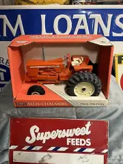 Ertl Allis Chalmers Two-Twenty Diecast Tractor 1:16 New In Box