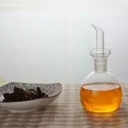 200 Ml Body Oil Dispensing Liquid Condiments Storage Container