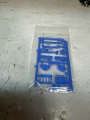 AMT 1/25 1966 CHEVY NOVA PRO STREET ENGINE STAND AND DIORAMA ENGINE