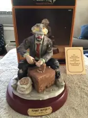 1991 Emmett Kelly Peanut Butter Porcelain Figurine Limited #9803 VINTAGE
