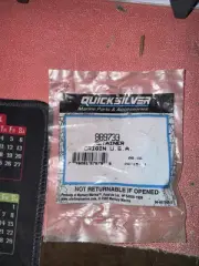 Mercury QuickSilver OEM 889733 Retainer