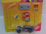 MATCHBOX SUPERFAST RACING ACTION PACK WITH MODIFIED RACE CAR & ACCESSORIES NEW