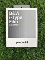 BRAND NEW Polaroid B&W Film for I-Type (8 Photos)